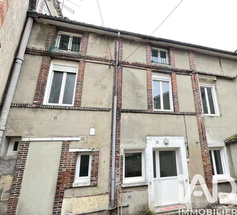 Maison de ville - 90 m² - 5 pièces