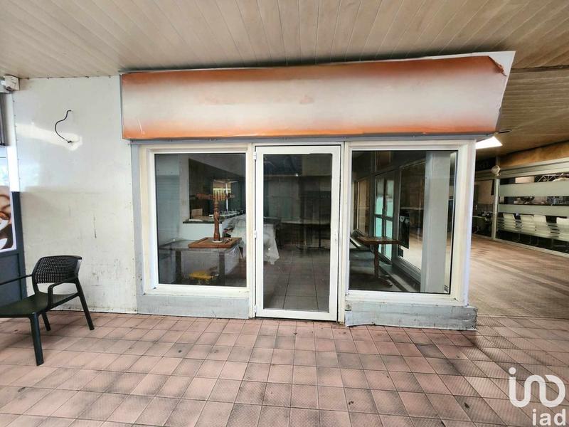 Local commercial - 61 m²