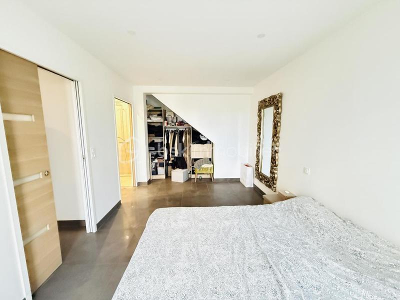 Maison - 149 m² - 7 pièces