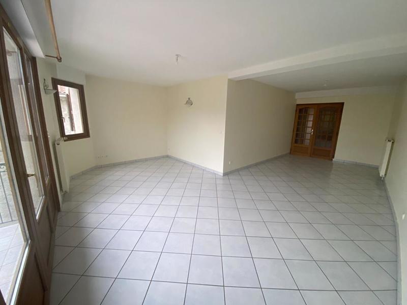 Appartement - 111 m² - 4 pièces