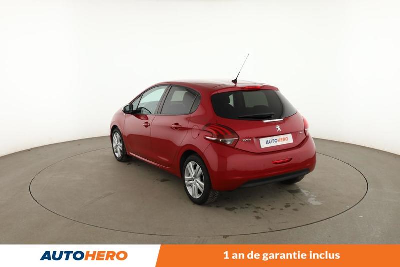 Peugeot 208 1.6 Blue-HDi Style 5p 100 ch