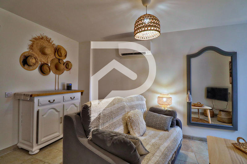 Villa - 165 m² - 9 pièces