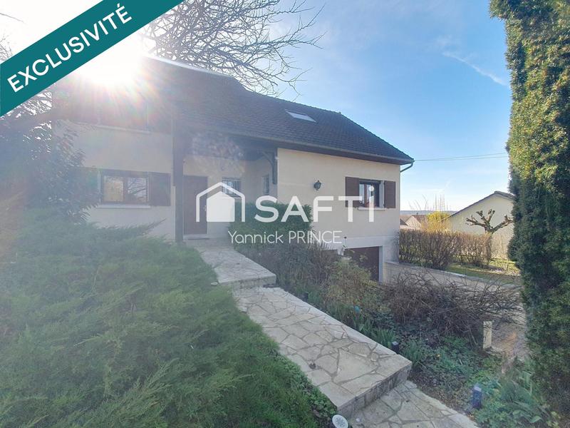 Maison - 168 m² - 8 pièces