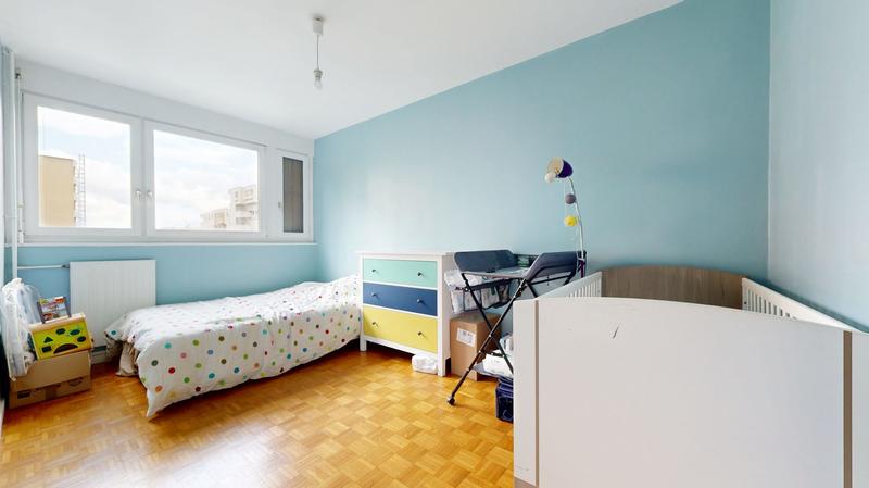 Appartement - 85 m² - 4 pièces