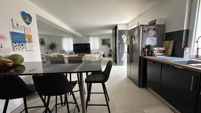 Maison - 120 m² - 4 pièces