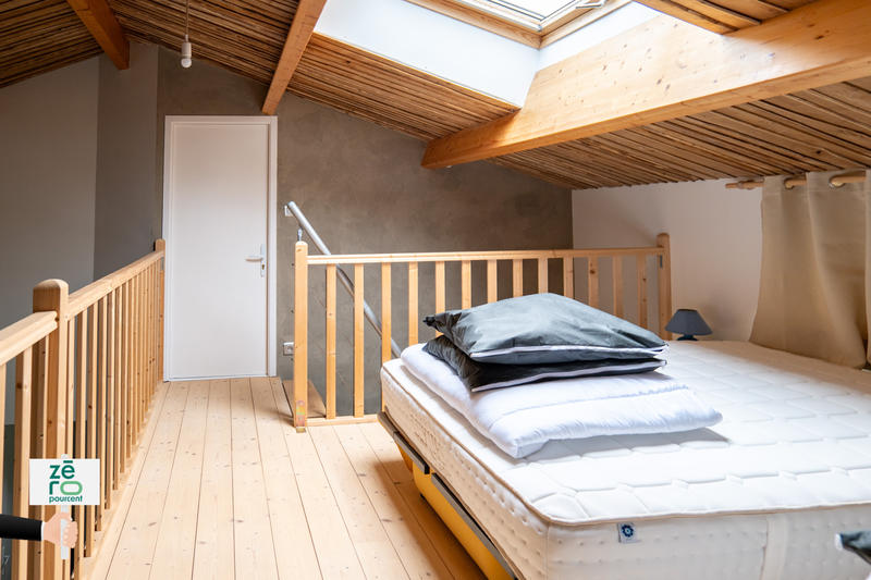 Maison - 121 m² - 7 pièces