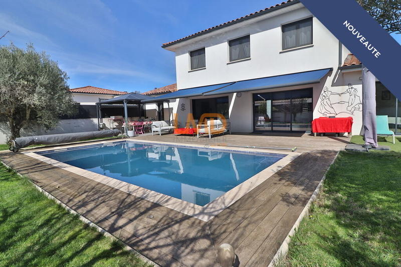 Maison - 147 m² - 6 pièces