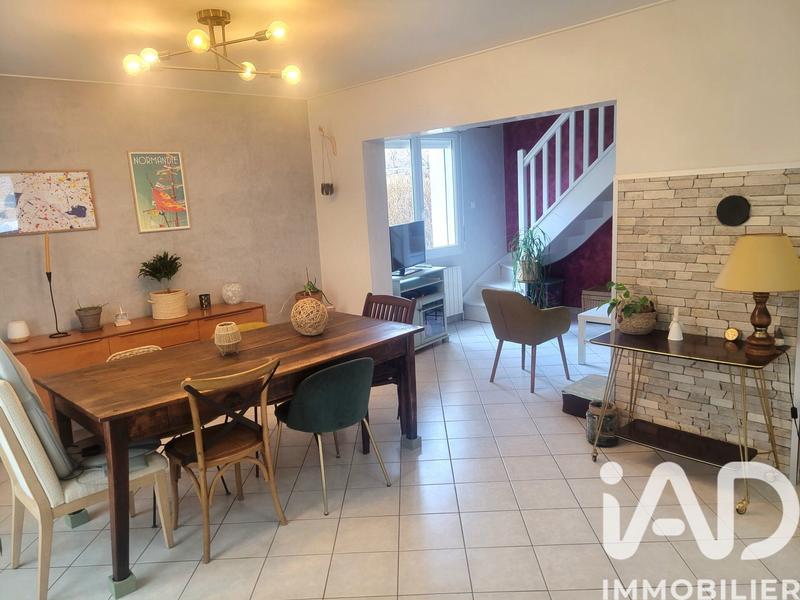 Maison - 186 m² - 7 pièces