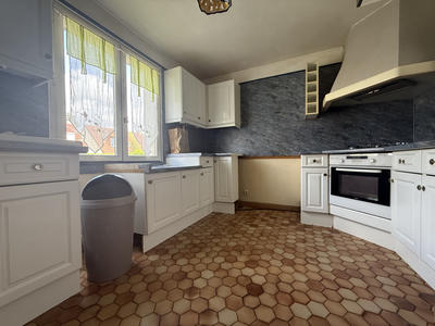 Maison - 103 m² - 5 pièces