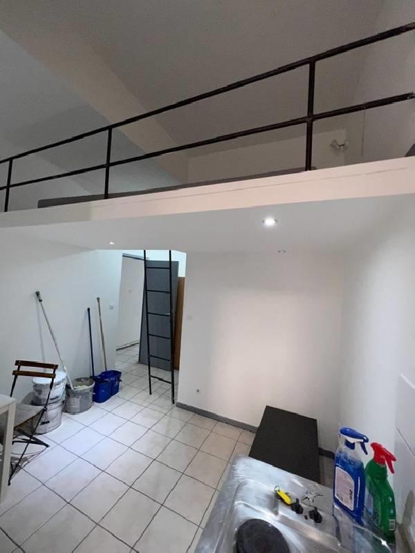 Studio - 20 m² - 1 pièce
