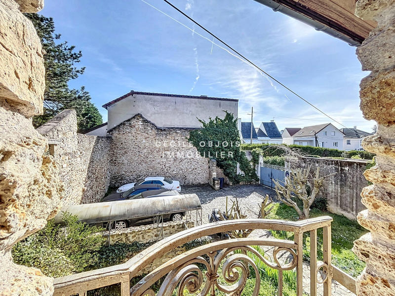 Maison - 189 m² - 6 pièces