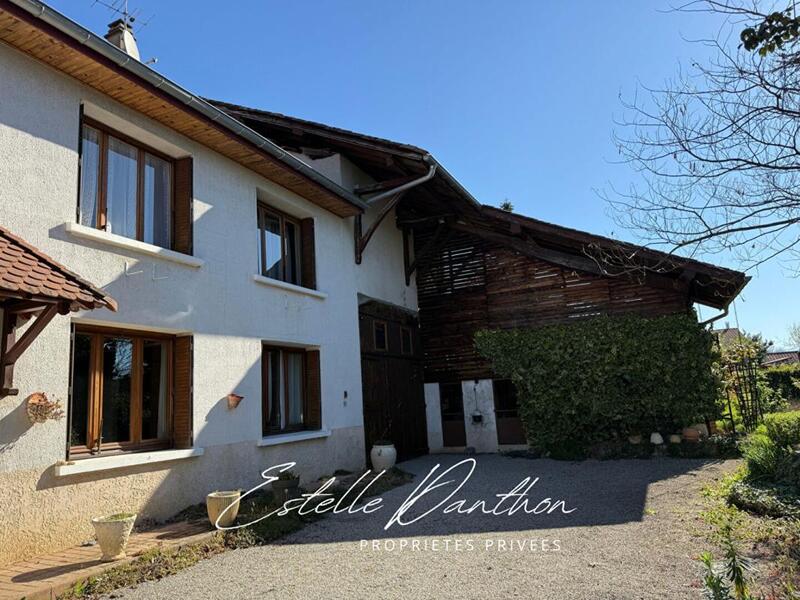 Maison - 145 m² - 6 pièces