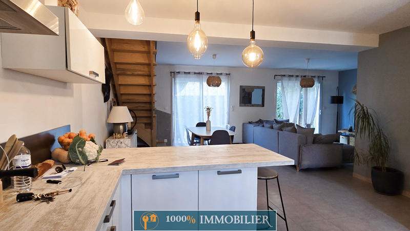 Maison - 106 m² - 6 pièces