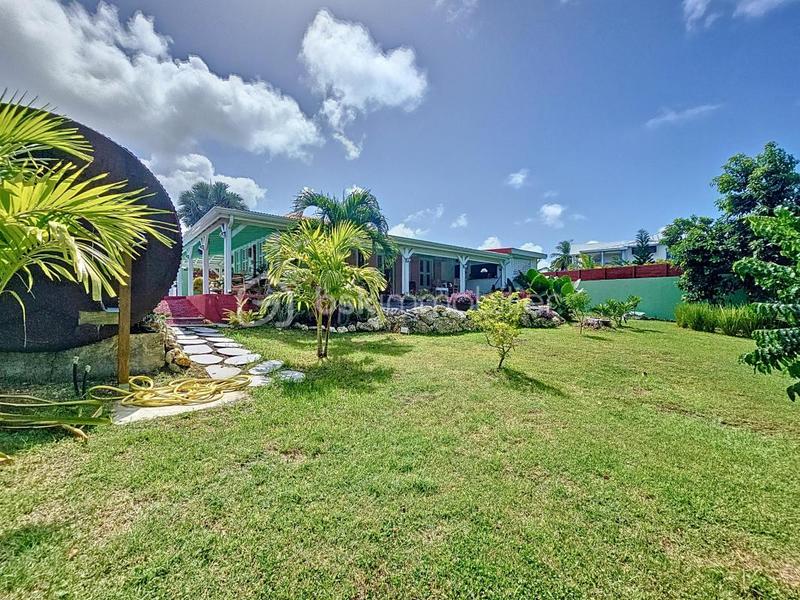 Villa - 98 m² - 3 pièces