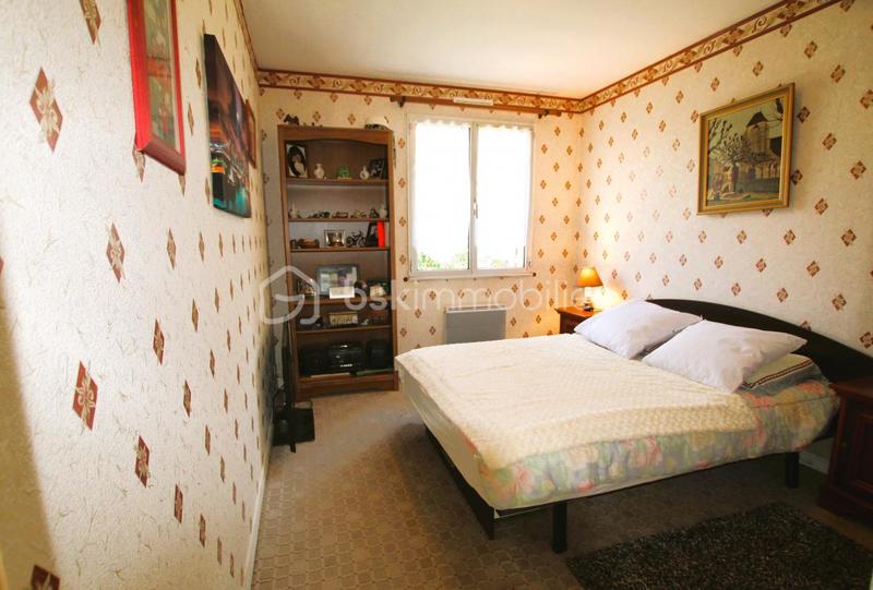 Maison traditionnelle - 100 m² - 5 pièces