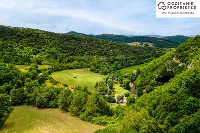 Maison de maîtres - 472 m² - 19 pièces