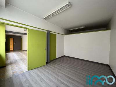 Local commercial - 75 m² - 2 pièces