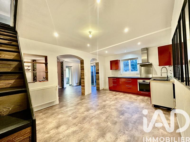 Maison de ville - 90 m² - 5 pièces