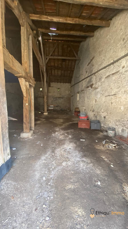 Local d'activités - 142 m²