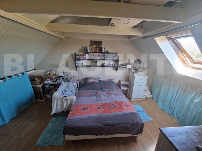 Pavillon - 175 m² - 10 pièces