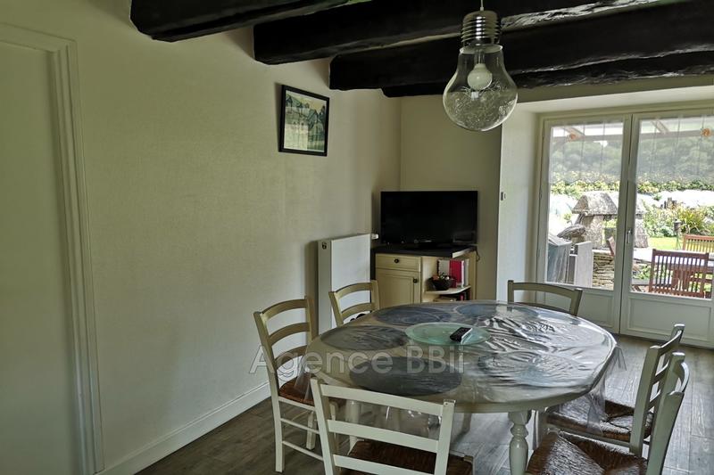 Maison - 217 m² - 8 pièces