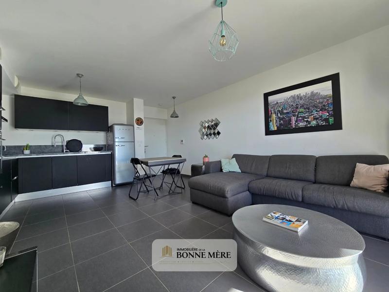 Appartement - 45 m² - 2 pièces