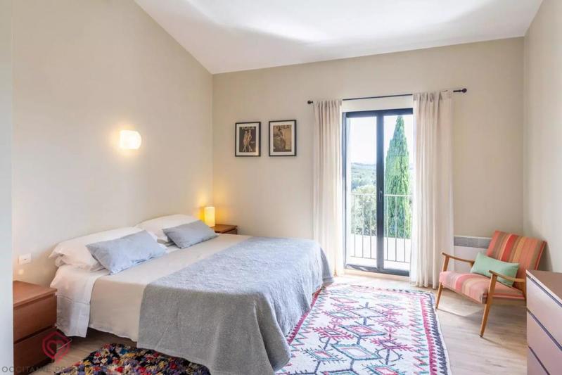 Maison de maîtres - 900 m² - 26 pièces