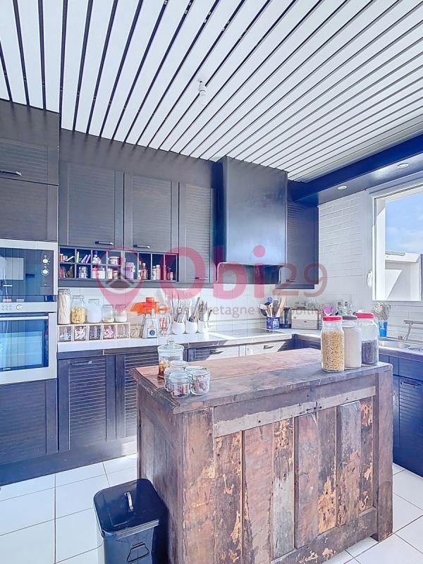 Immeuble - 166 m² - 10 pièces