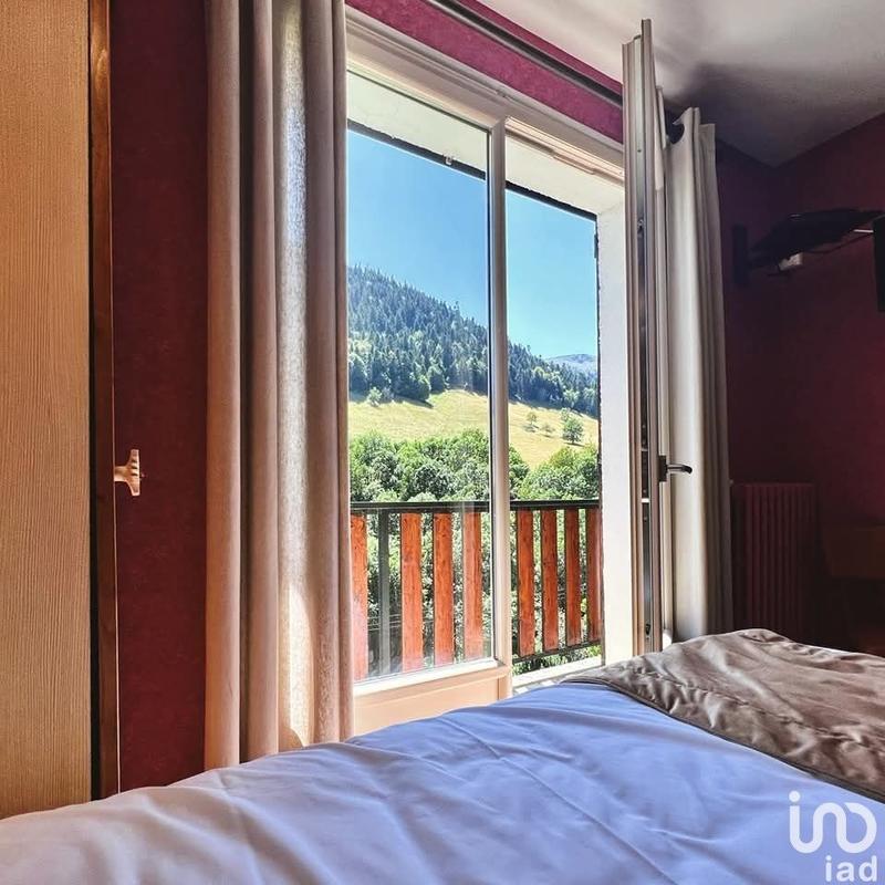 Local commercial - 1 000 m²