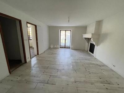 Maison - 76 m² - 3 pièces