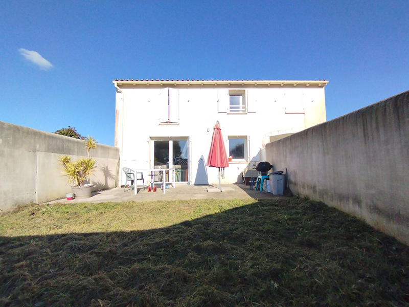 Maison - 174 m² - 5 pièces