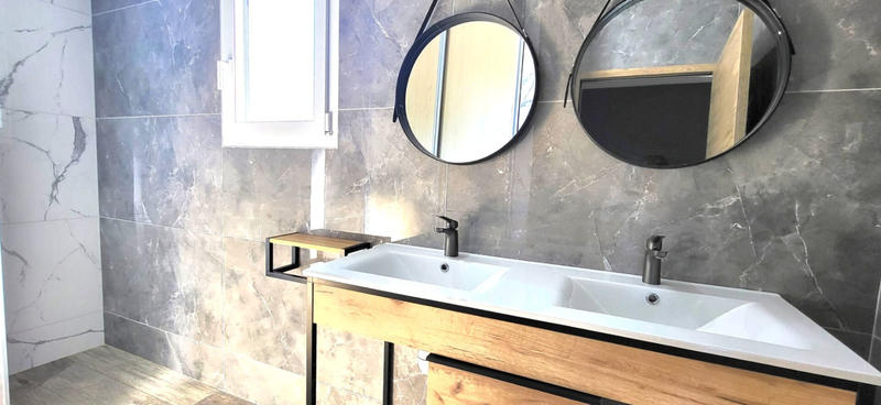 Maison - 165 m² - 6 pièces