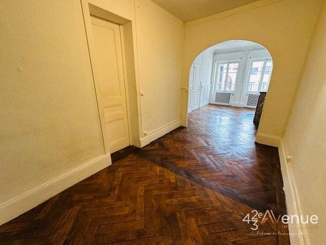 Appartement - 75 m² - 3 pièces