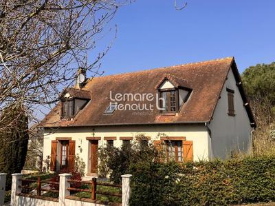 Pavillon - 140 m² - 7 pièces