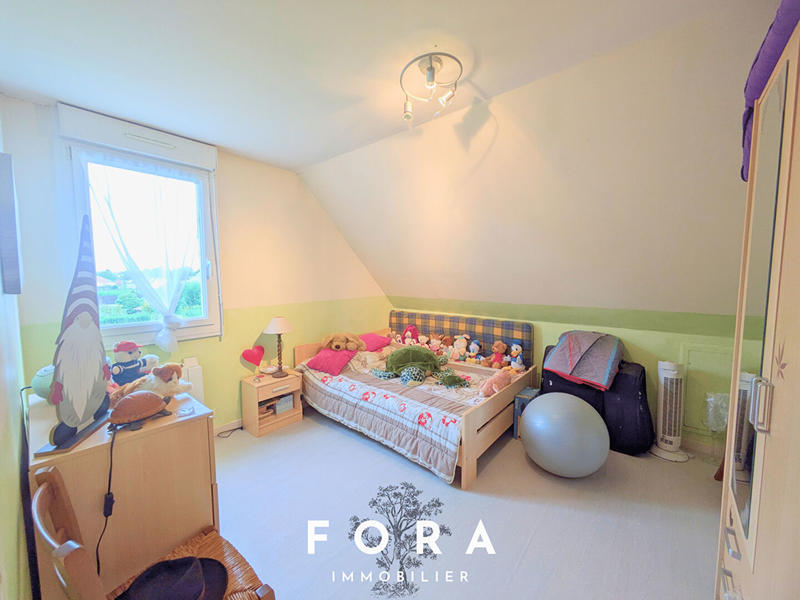 Maison - 94 m² - 4 pièces