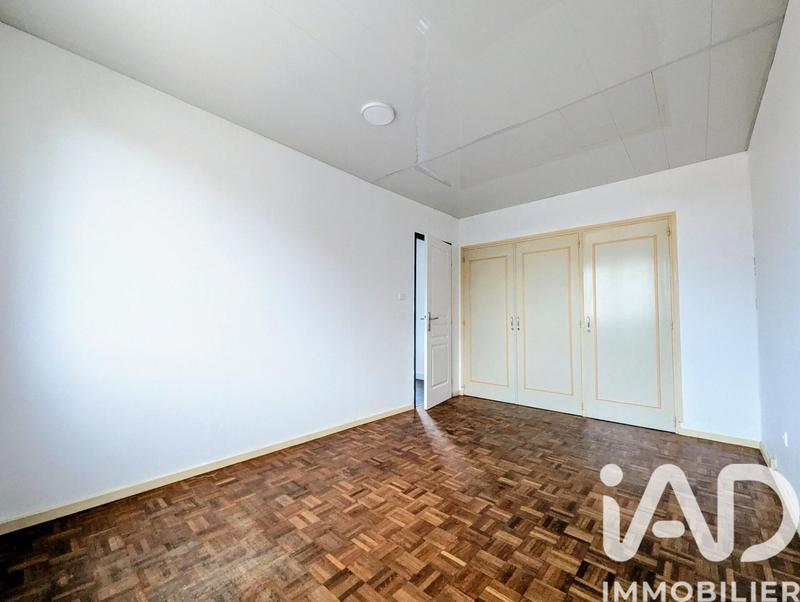 Maison - 102 m² - 4 pièces
