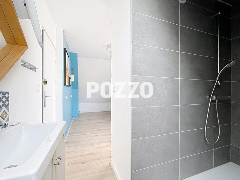 Maison - 170 m² - 7 pièces