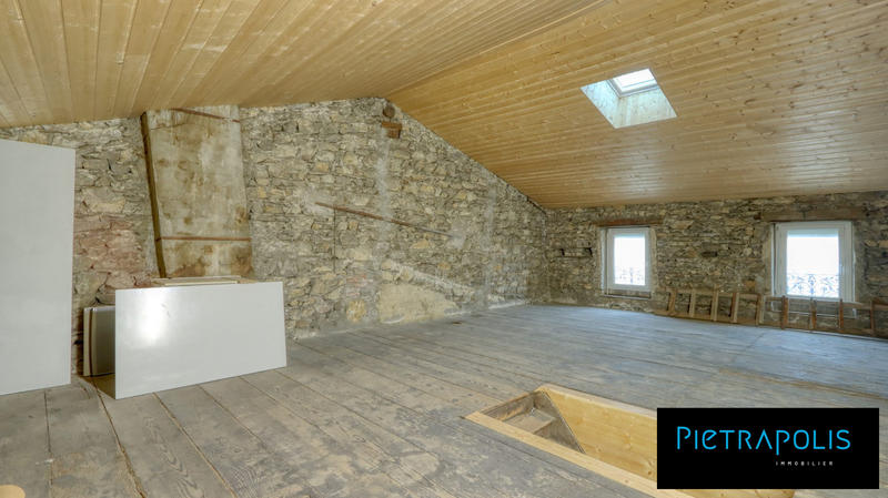 Duplex - 99 m² - 4 pièces
