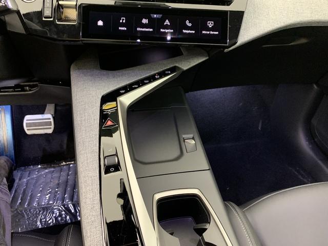 Peugeot 5008 Hybrid 145 e-Dcs6 Gt