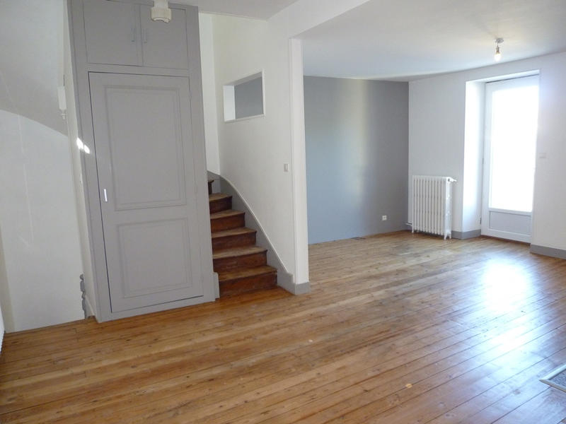 Maison - 121 m² - 6 pièces