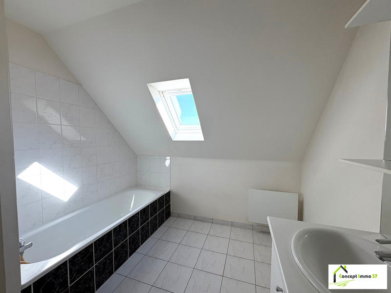 Maison - 110 m² - 6 pièces