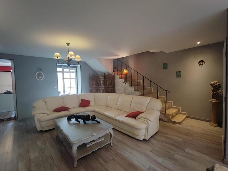 Maison - 176 m² - 7 pièces