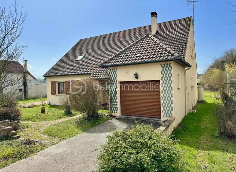 Maison - 175 m² - 8 pièces