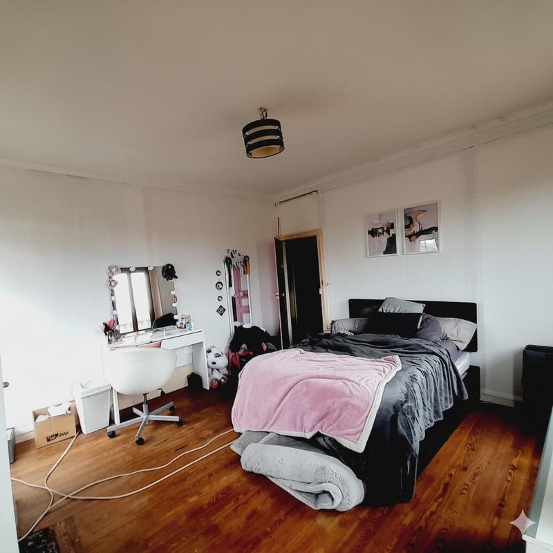 Maison ancienne - 248 m² - 8 pièces