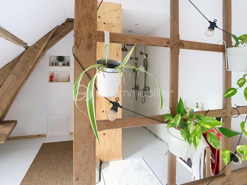 Maison en pierre - 250 m² - 8 pièces