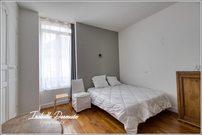 Appartement - 129 m² - 5 pièces
