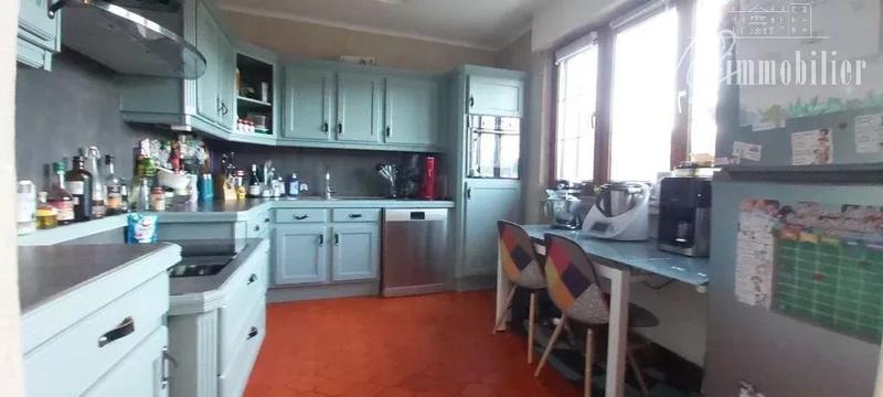 Maison - 170 m² - 6 pièces