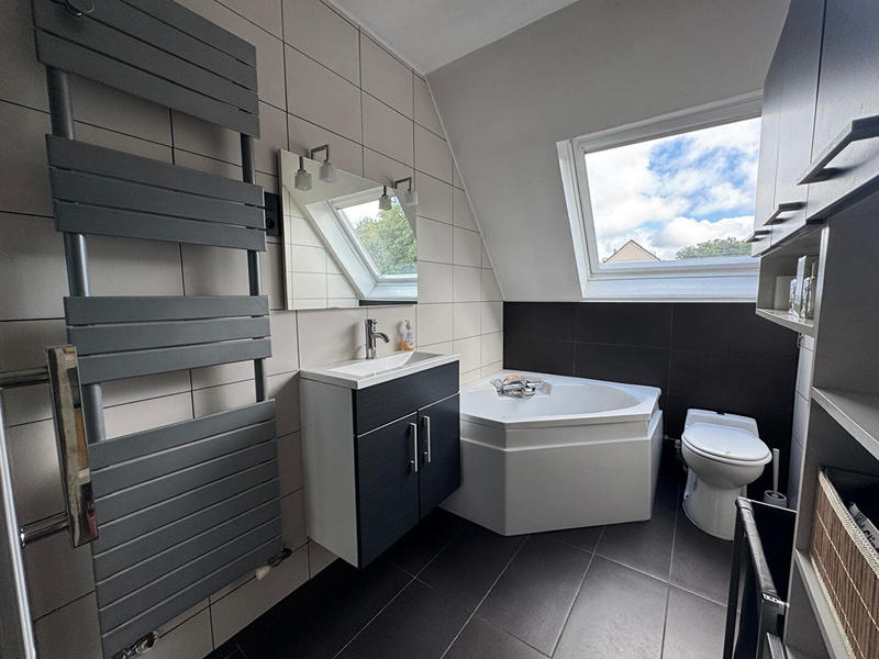 Maison - 130 m² - 4 pièces