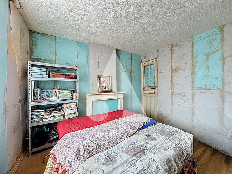 Maison - 90 m² - 5 pièces