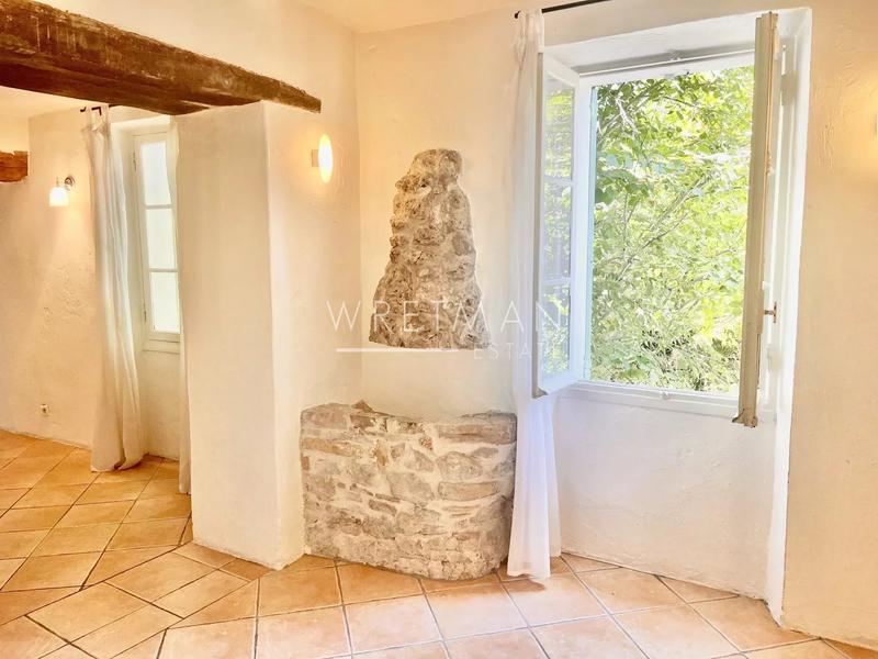 Maison - 300 m² - 10 pièces